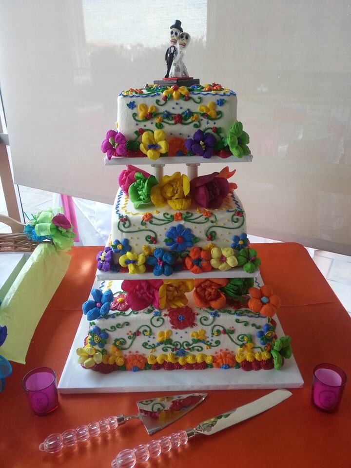 Traditional Mexican Cakes Photo Traditional Mexican Wedding Cake