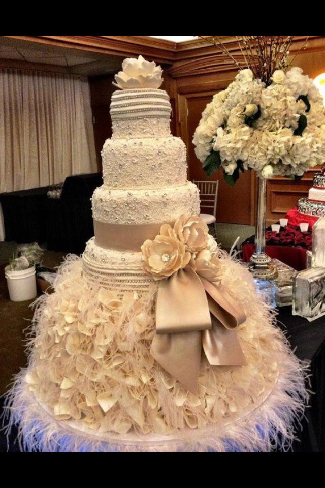 Gorgeous Wedding Cakes Boss