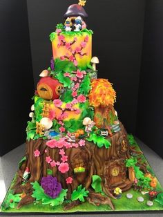 Wedding Wonderland Cake