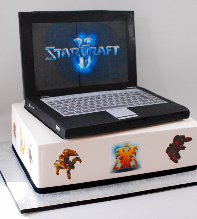 Laptop Cake