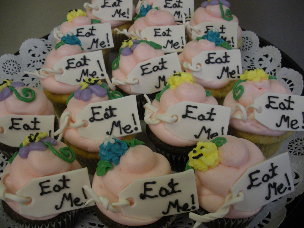 Alice Eat Me Cupcakes