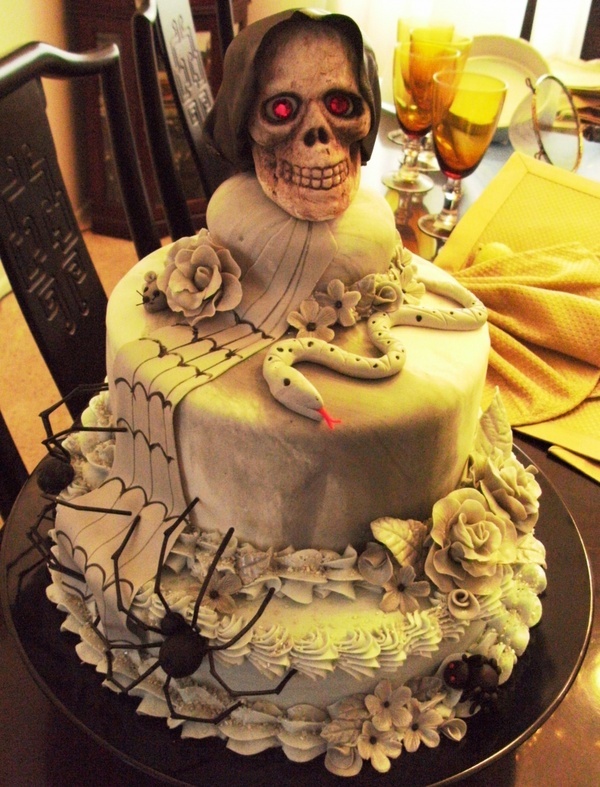 10 Spooky Birthday Cakes Photo Scary Halloween Skull Cakes