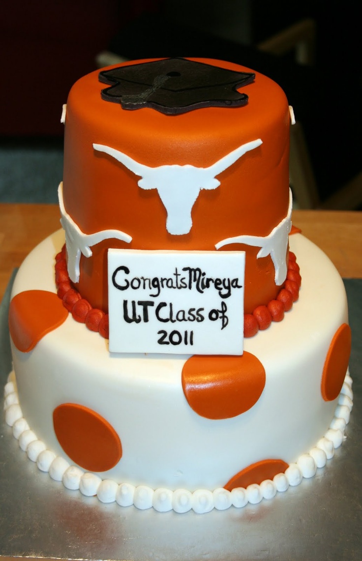 UT Longhorn Graduation Cake