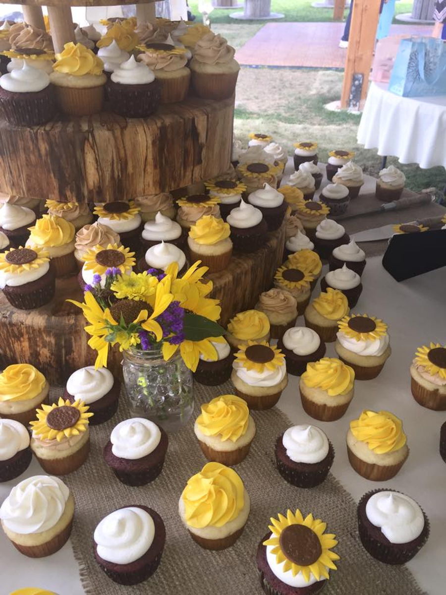 Sunflower Wedding Cakes Cupcakes