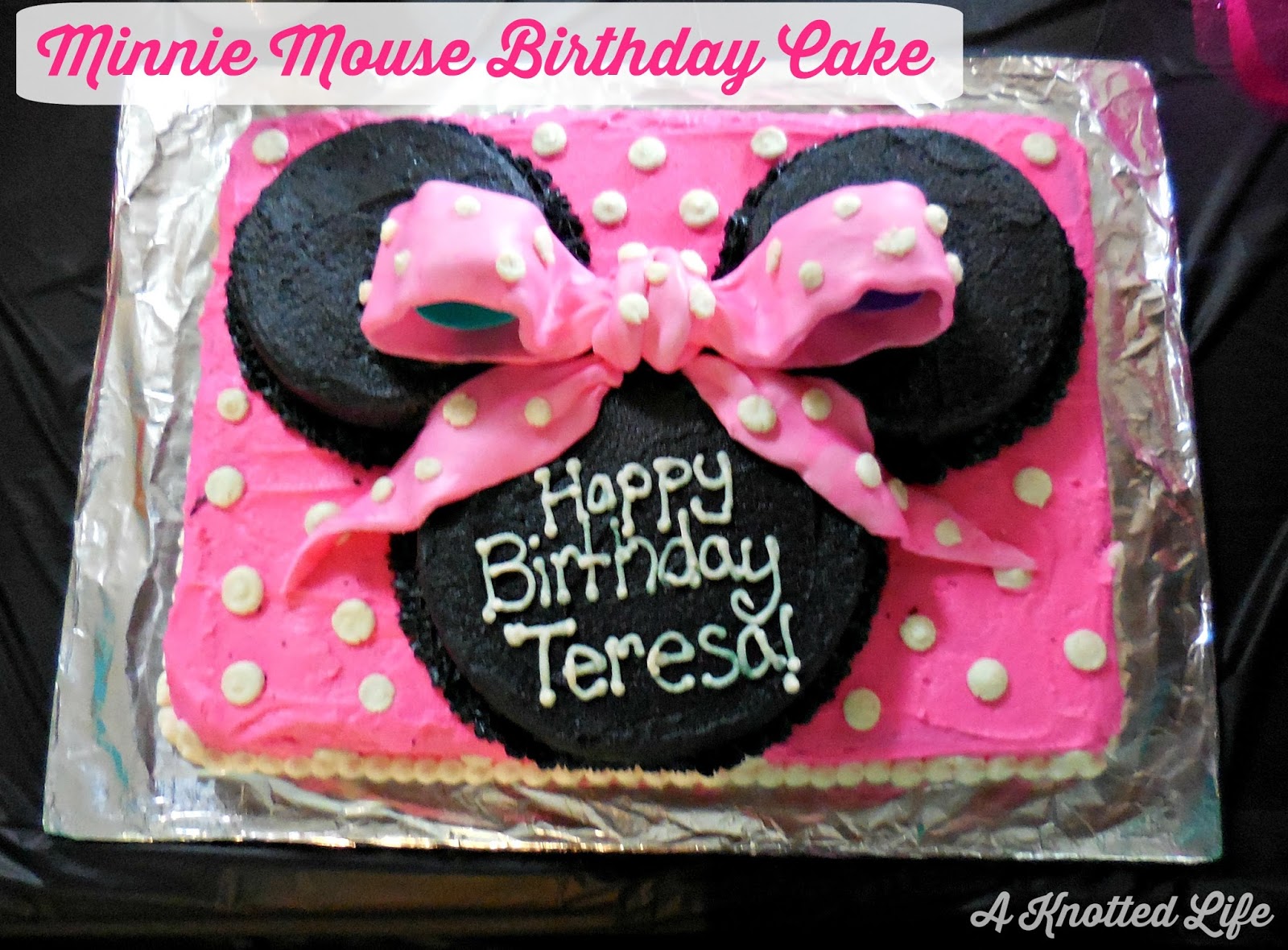 Minnie Mouse Sheet Cake