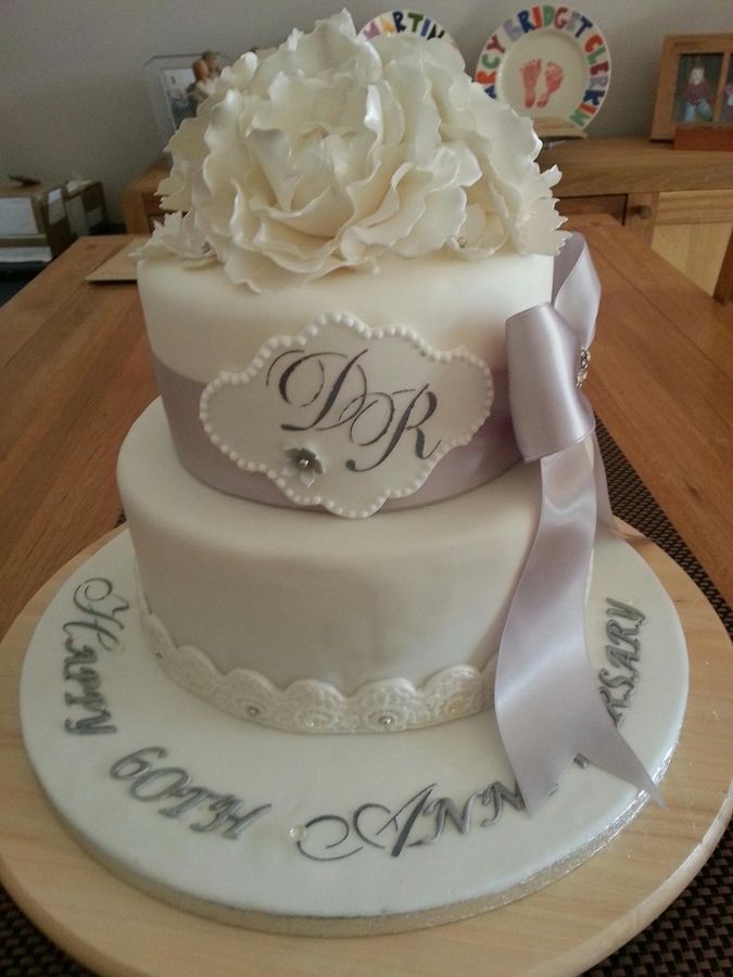 60th Wedding Anniversary Cake