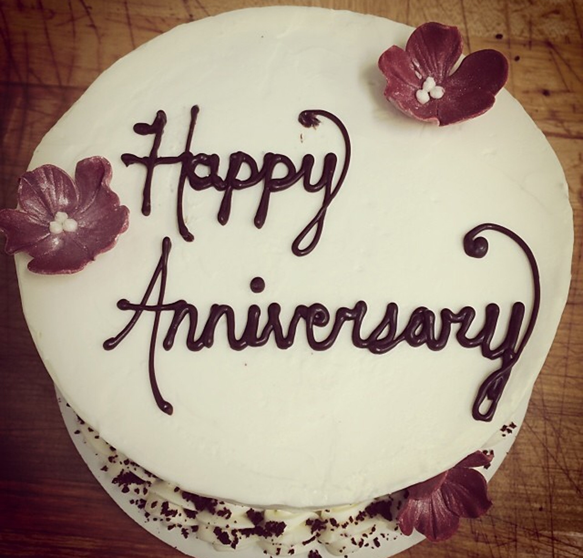 Happy Anniversary Cake