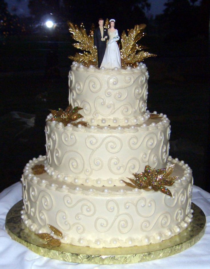 10 Photos of Fall Wedding Anniversary Cakes