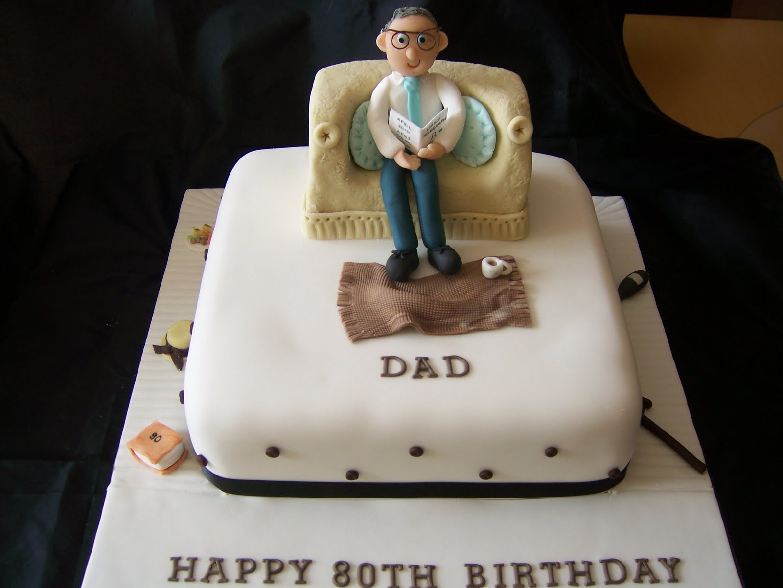 Yamile Simple Happy Birthday Dad Cake Designs