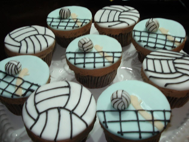 Fondant Volleyball Cupcakes