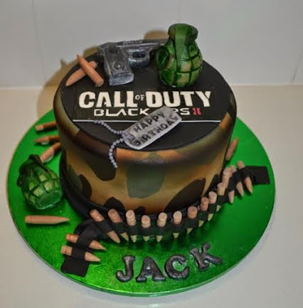 9 Call Of Duty Birthday Cupcakes Photo Call Of Duty Black Ops Birthday Cake Call Of Duty Cupcake Ideas And Call Of Duty Birthday Cake Snackncake