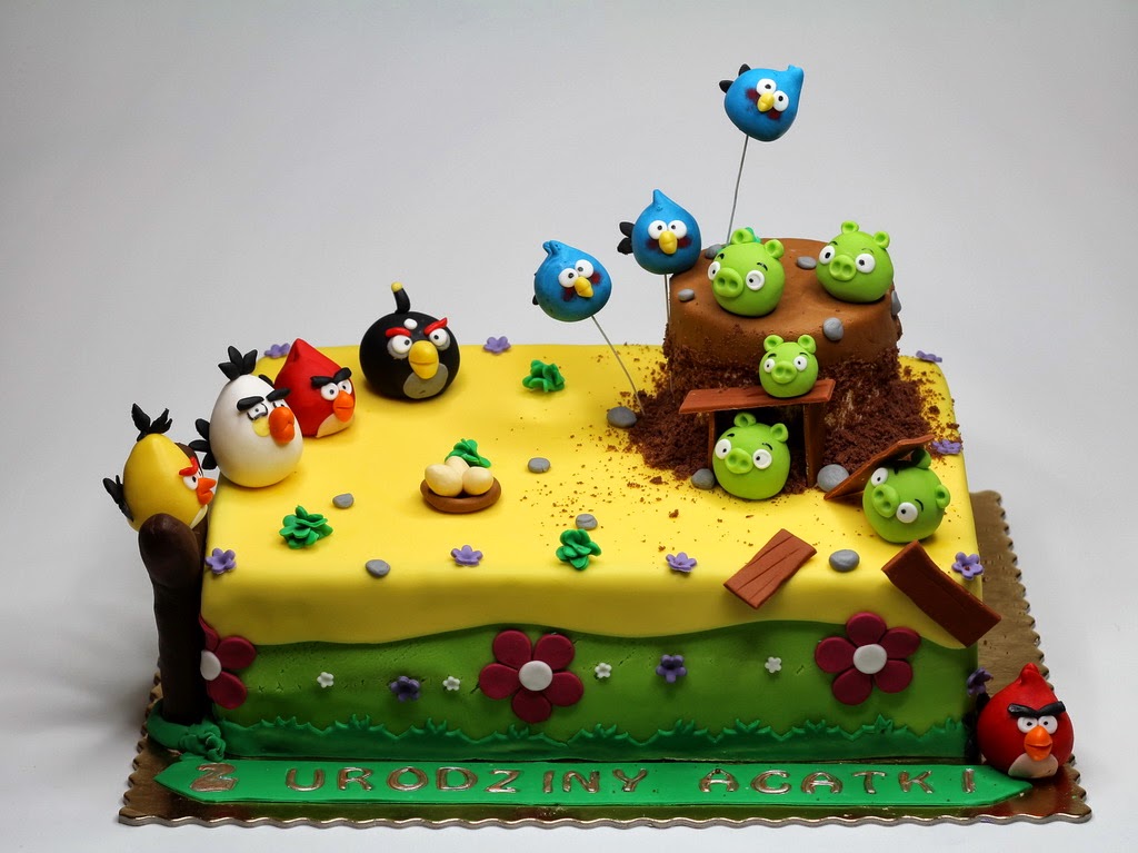 Angry Birds Cake