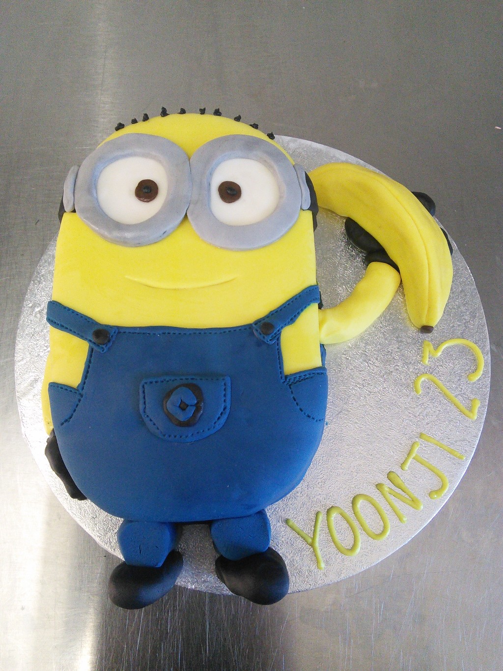 Birthday Cake Images Minions with Bananas