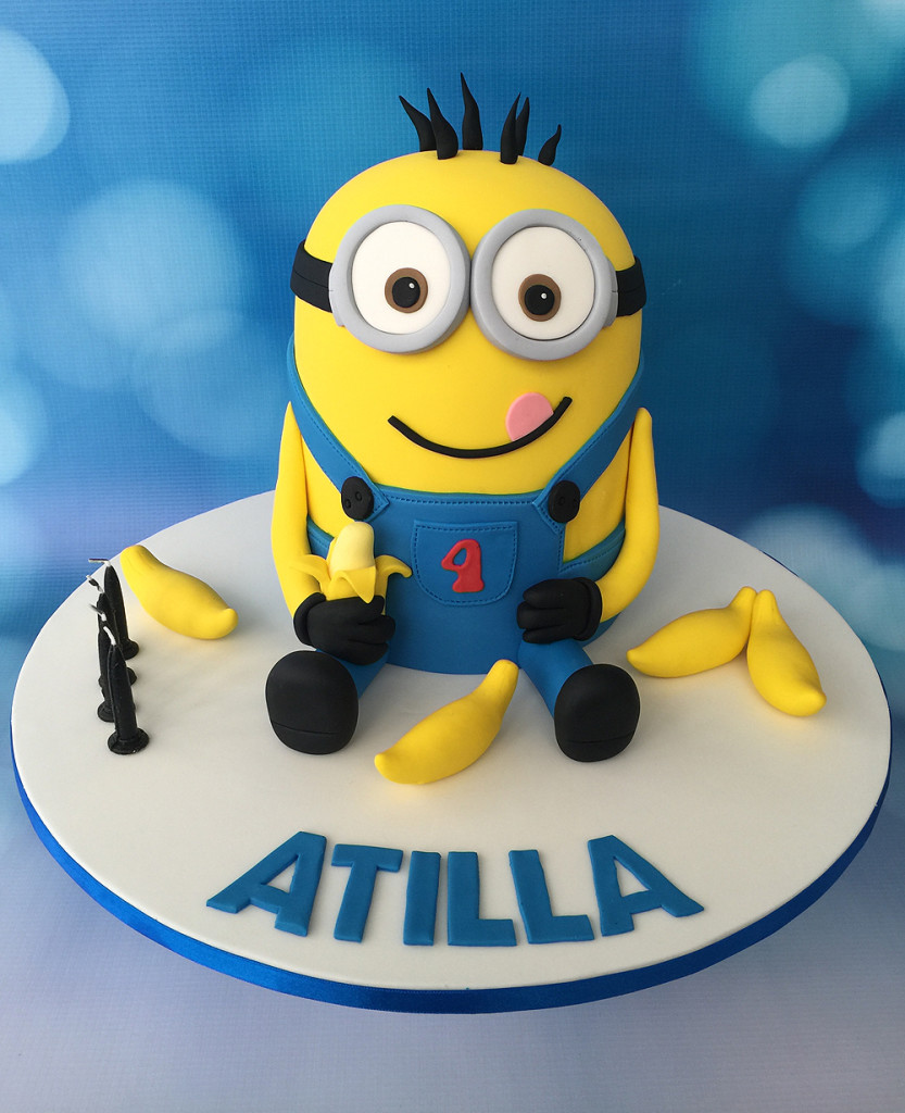 Despicable Me Minion Cake