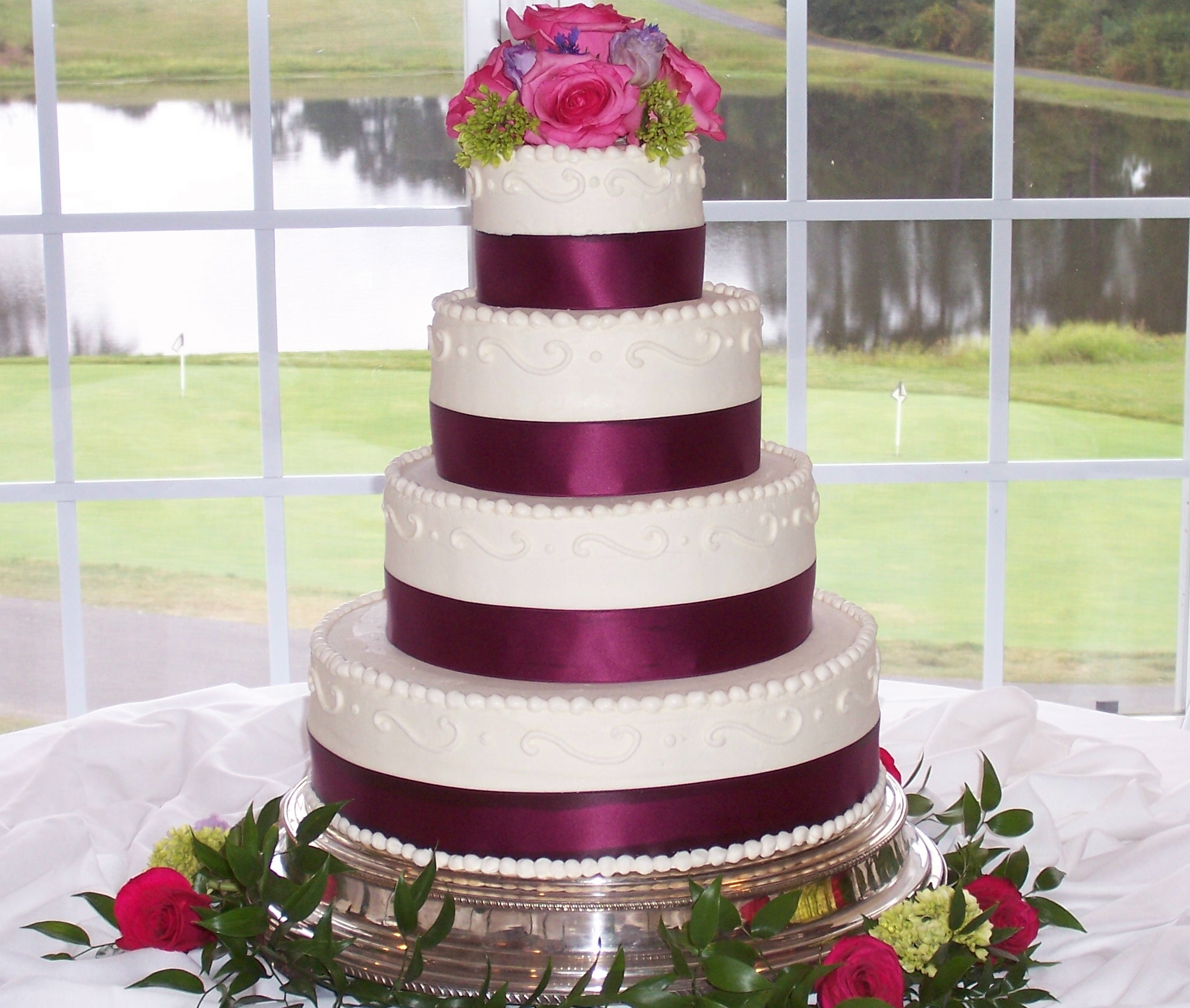 10 Sangria Wedding Cakes Photo Sangria Color Wedding Cakes