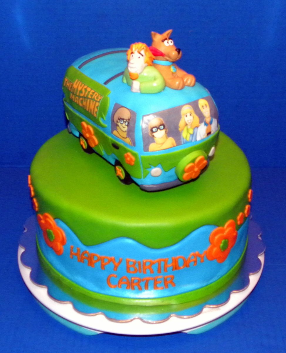 Scooby Doo Mystery Machine Cake