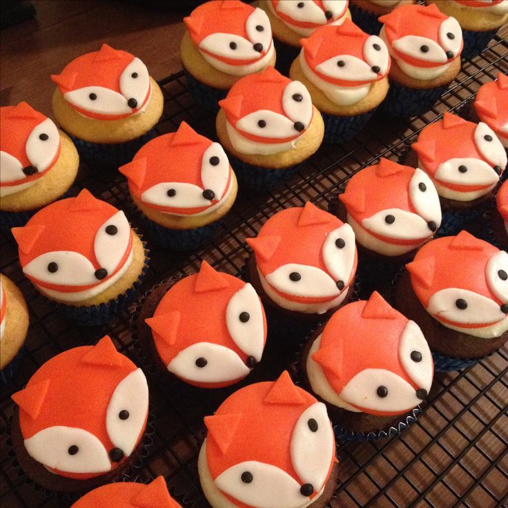 7 Fox Baby Shower Cupcakes Photo Fox Fondant Cupcake Toppers Fox