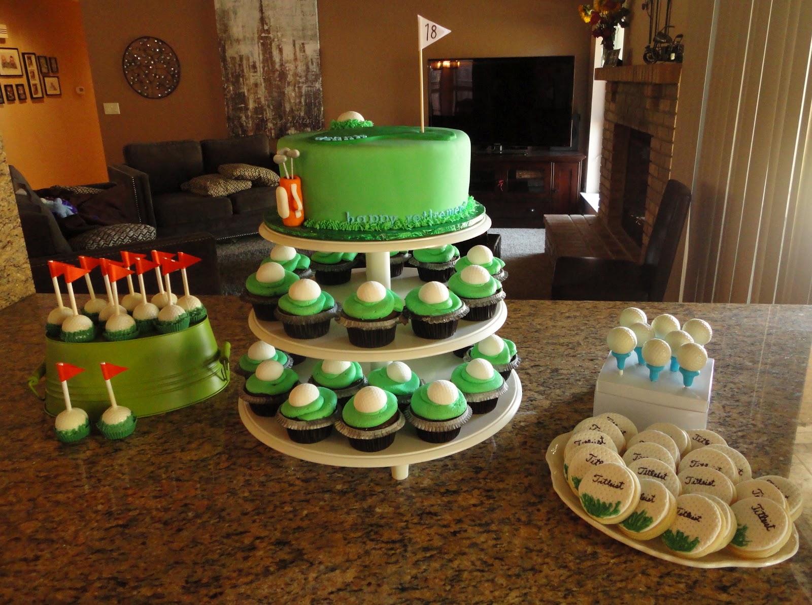 Golf Themed Retirement Cake