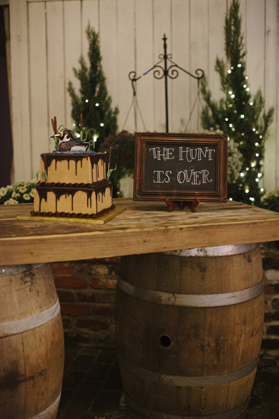 Hunting Grooms Cake Table Ideas