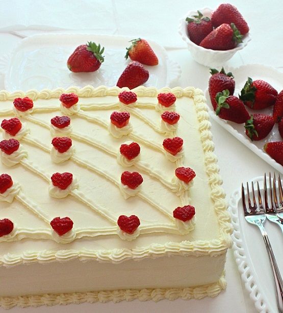 Sheet Cakes with Strawberries