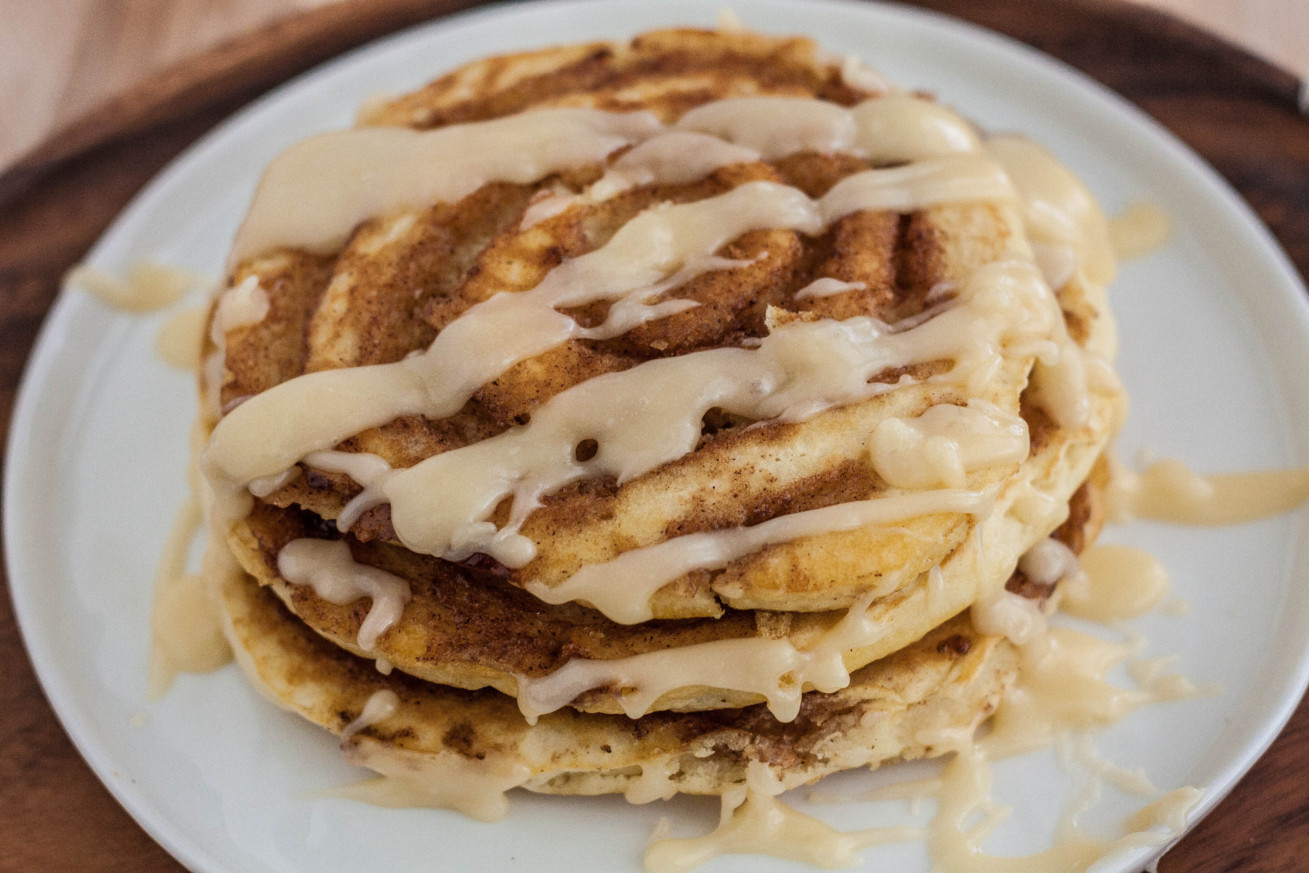 8 Photos of Cinnamon Bun Pancakes