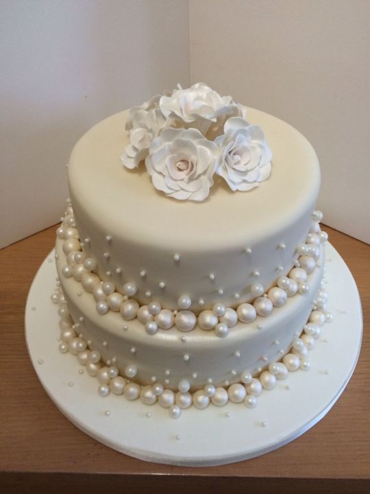 Pearl Wedding Anniversary Cake