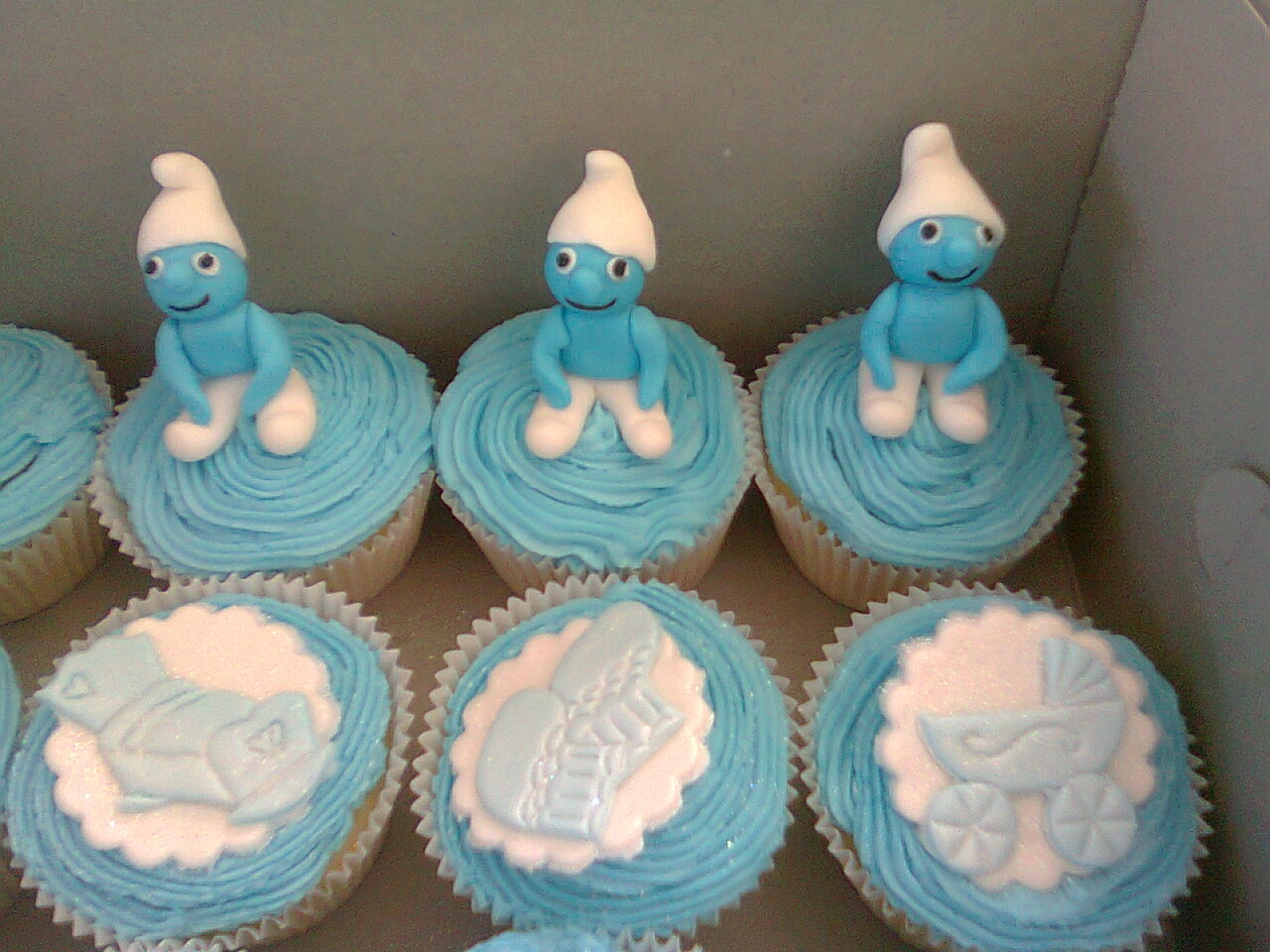 12 Smurf Baby Shower Cakes Photo Smurf Baby Shower Cake Ideas Smurfs Baby Shower Cake And Smurf Baby Shower Cake Ideas Snackncake