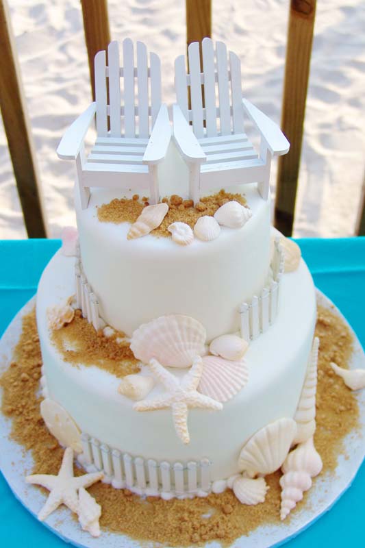 9 Photos of Beach Engagement Cakes