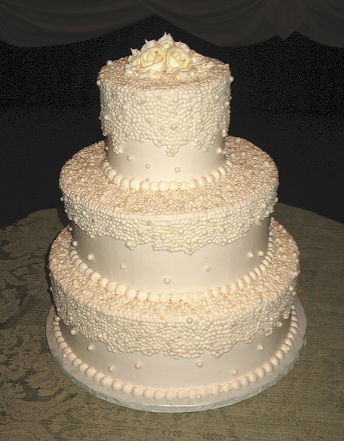 Ivory Wedding Cakes with Pearls