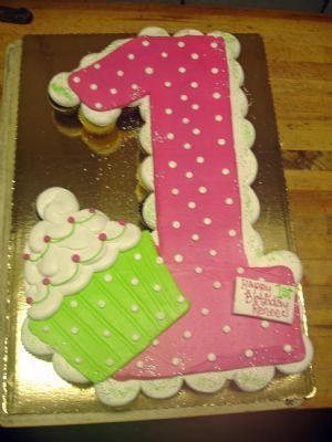 10 1 Shaped Birthday Cake Cupcakes Photo Birthday Pull Apart