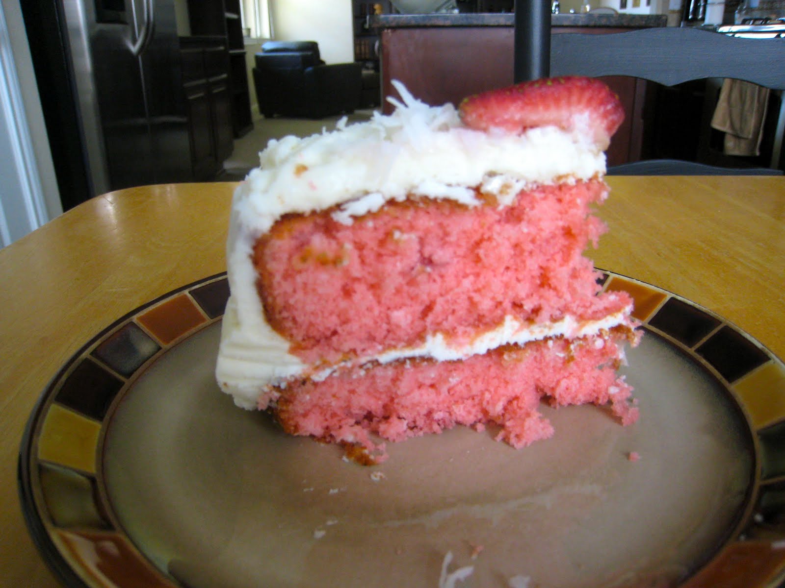 Strawberry Cake with Coconut