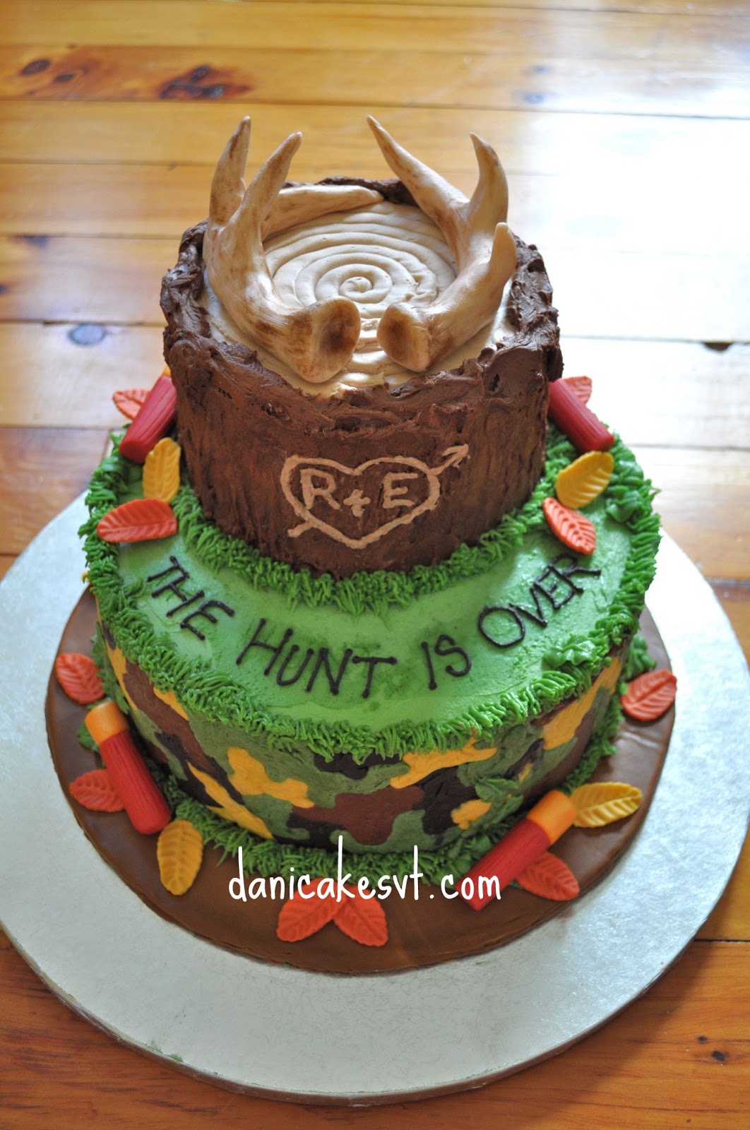 Hunting Grooms Cake Ideas