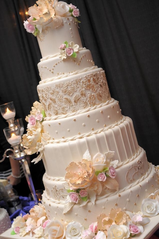 Wedding Cakes On Pinterest