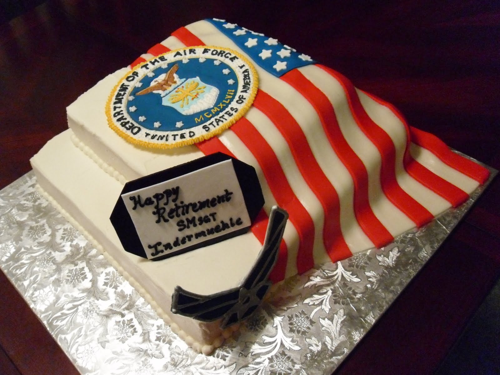 8 Photos of Patriotic Retirement Cakes