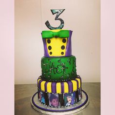 Batman Joker Riddler Cake