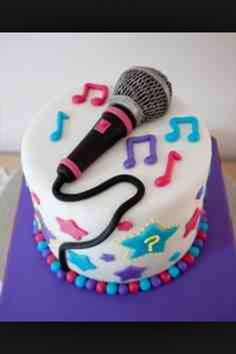 Microphone Birthday Cake