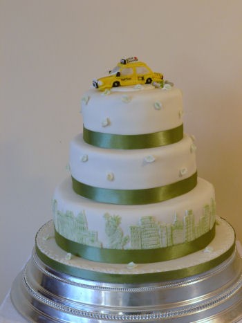 New York Themed Wedding Cake