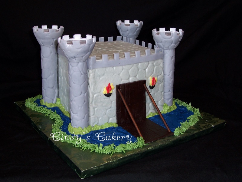 Boys Castle Birthday Cake