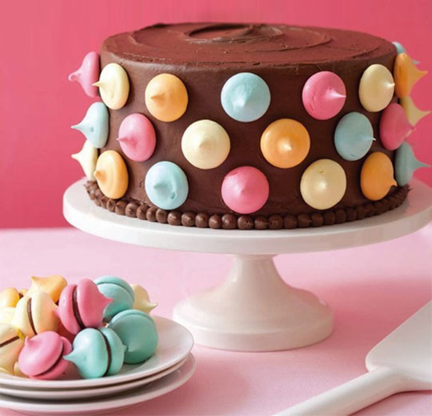 Cute Easy Cake Decorating Idea