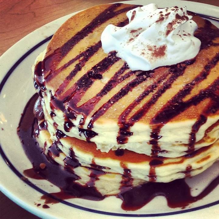 7 Photos of Diner Deluxe Tiramisu Pancakes