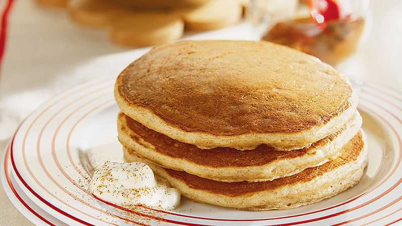 Apple Cinnamon Pancakes