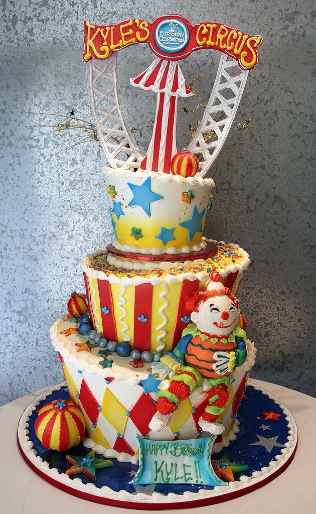 Circus Party Cake Idea