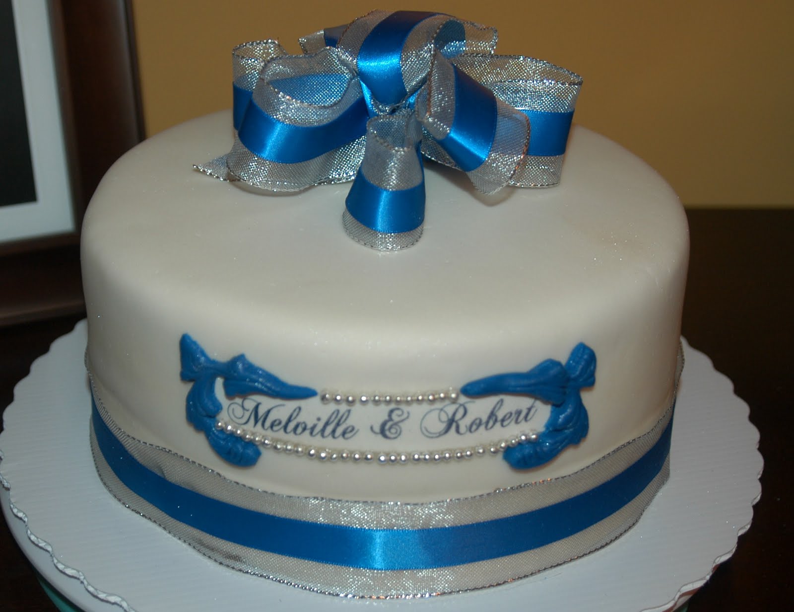 Royal Blue and White Wedding Cake