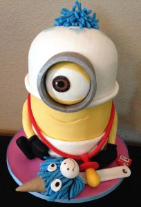 Baby Minion Cake