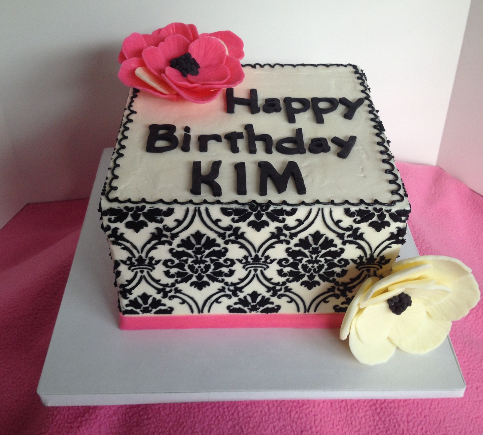 Damask Print Cake