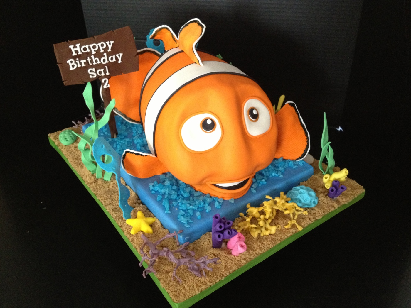 Finding Nemo Cake