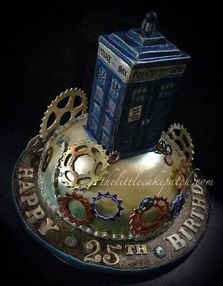 Steampunk Doctor Who Cake