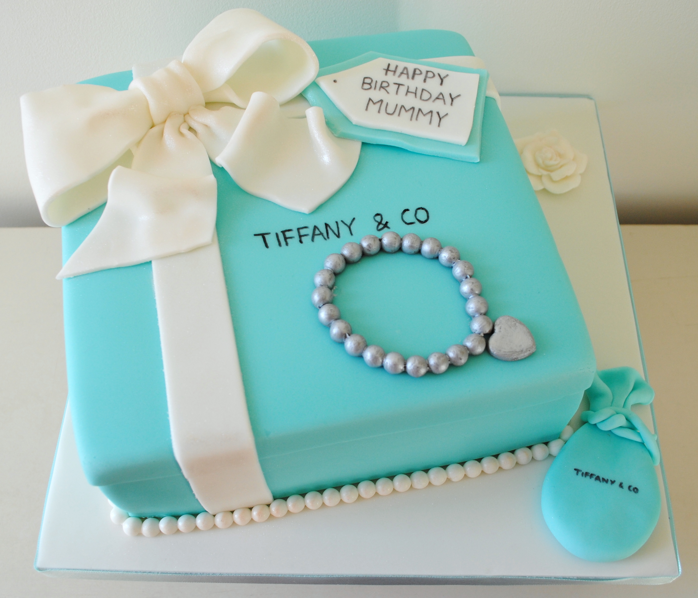 11 Pinterest Tiffany And Co Cakes Photo Tiffany And Company