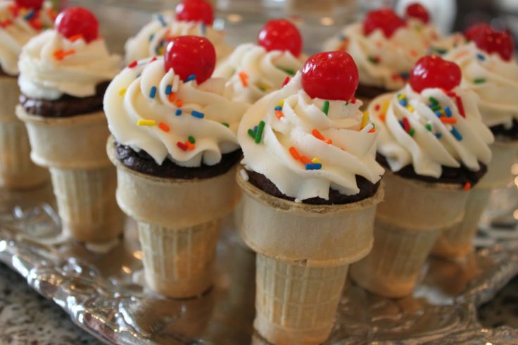 Easy Fun Summer Cupcake Ideas