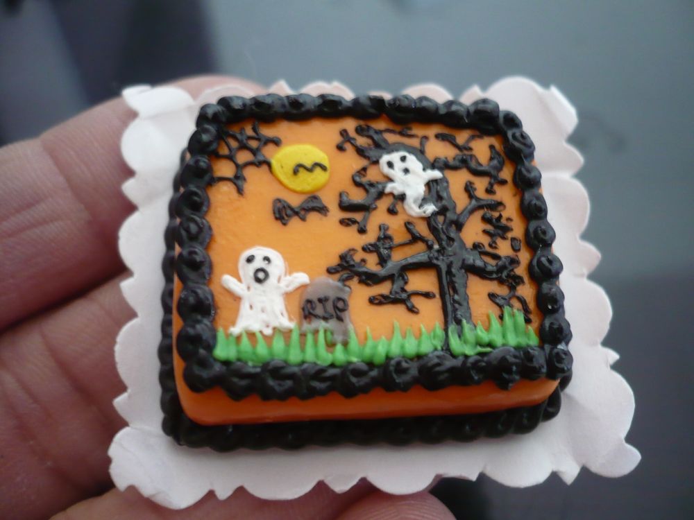 Halloween Sheet Cake